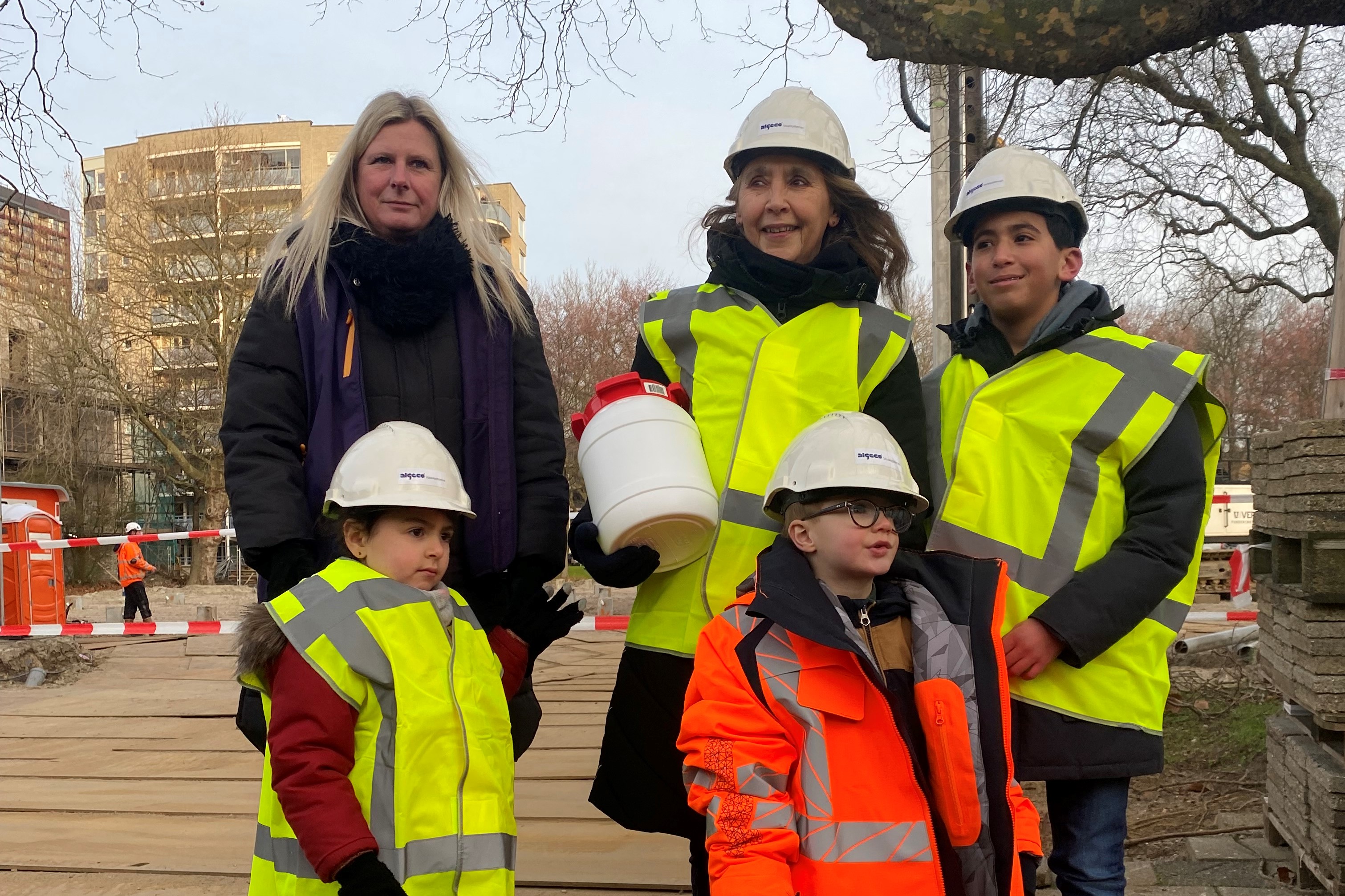 Eerste Paal Nieuwbouw J.A. Bijlooschool Is Geslagen